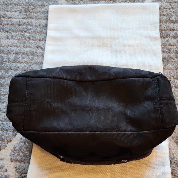 Coach Kyra Daisy Tote Shoulder Bag - Picture 8 of 16